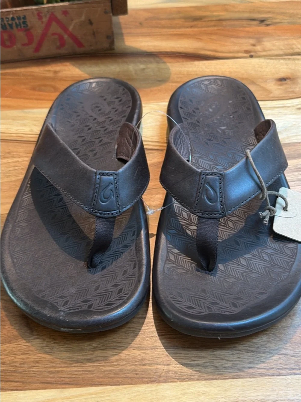 OluKai Ilikai Men's Brown Leather Sandals size 11